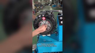 Machine à sertir les tuyaux hydrauliques haute pression P32NC pour tuyaux flexibles